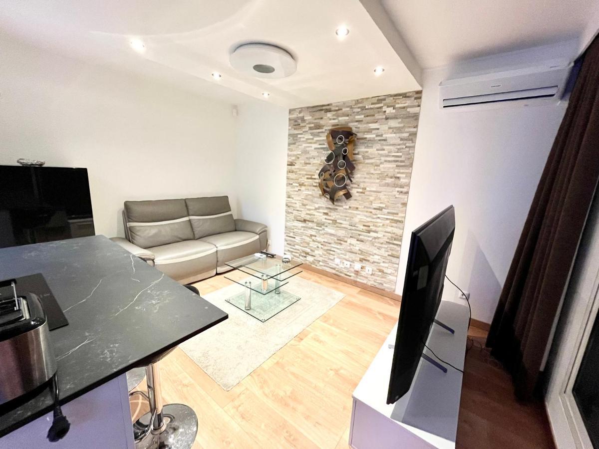 Guest-K President - Grenoble Centre Apartment Екстериор снимка